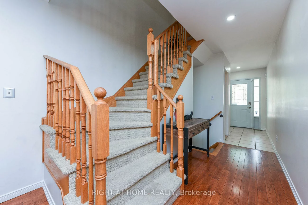 1551, Reeves, 1007 - GA Glen Abbey, Oakville