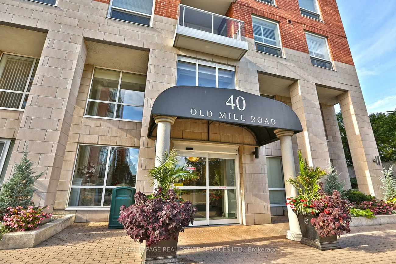 40, Old Mill, 1014 - QE Queen Elizabeth, Oakville