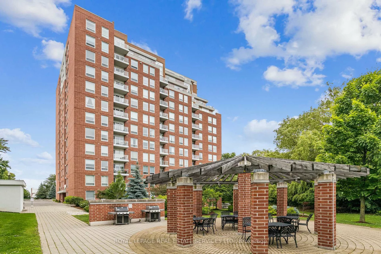 40, Old Mill, 1014 - QE Queen Elizabeth, Oakville