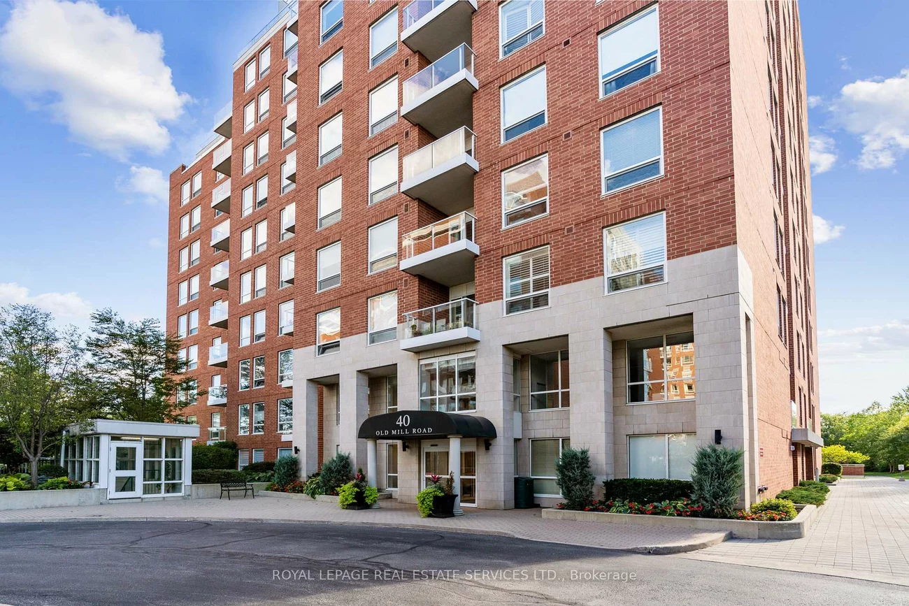 40, Old Mill, 1014 - QE Queen Elizabeth, Oakville