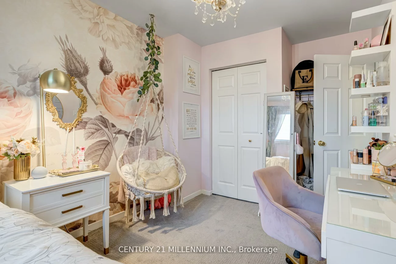1536, Sixth, 1003 - CP College Park, Oakville