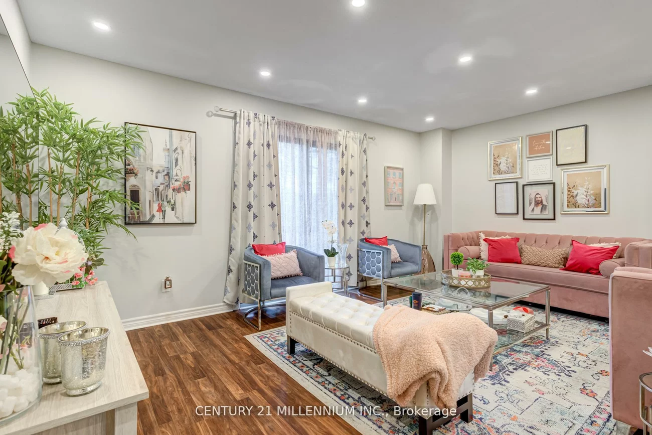 1536, Sixth, 1003 - CP College Park, Oakville