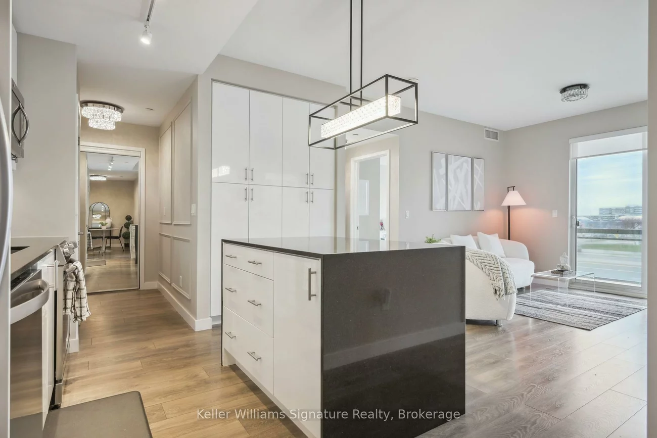 168, Sabina, 1008 - GO Glenorchy, Oakville