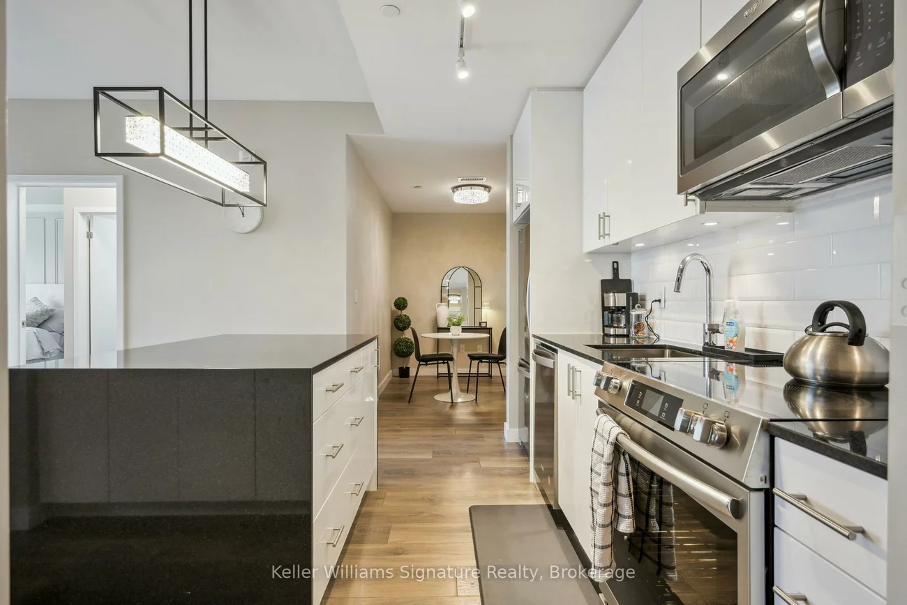 168, Sabina, 1008 - GO Glenorchy, Oakville