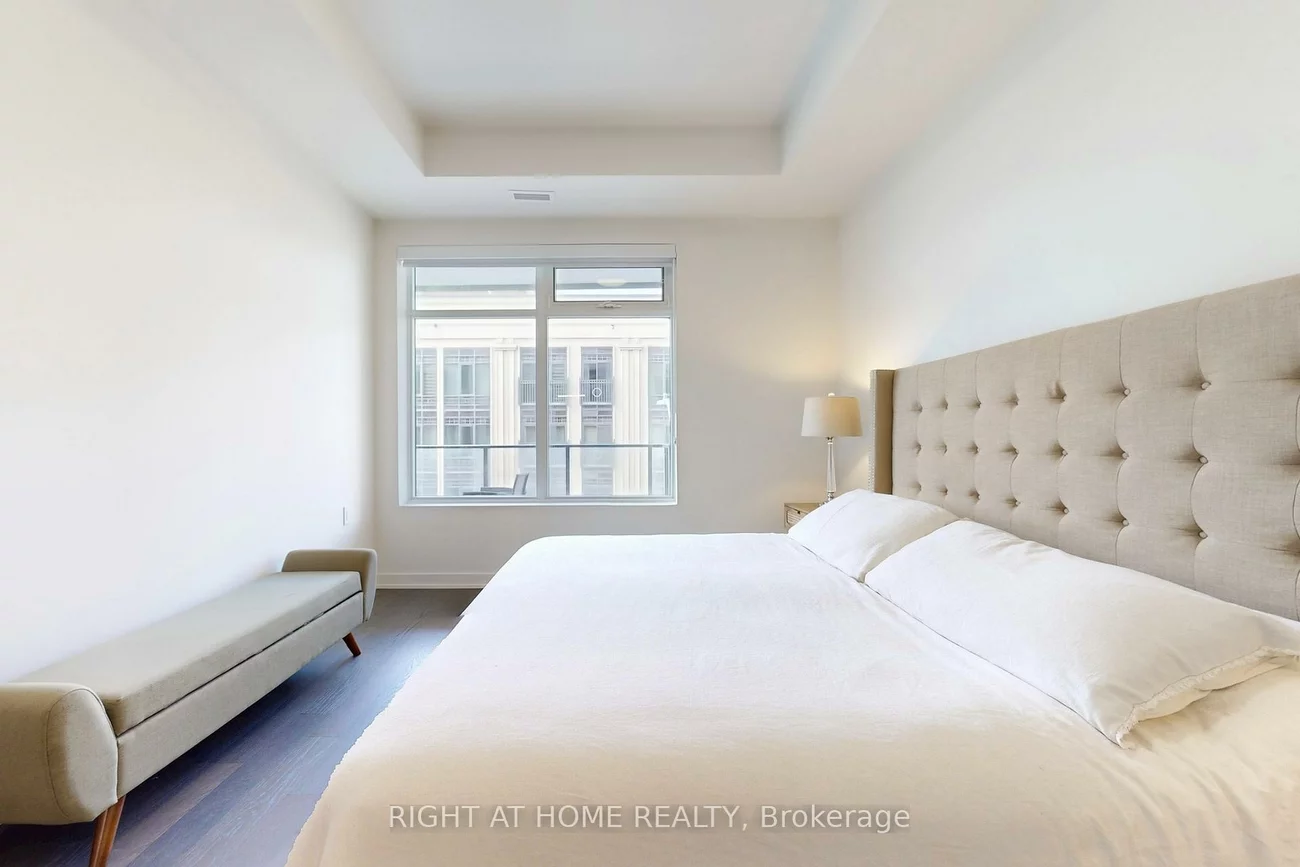 123, Maurice, 1002 - CO Central, Oakville