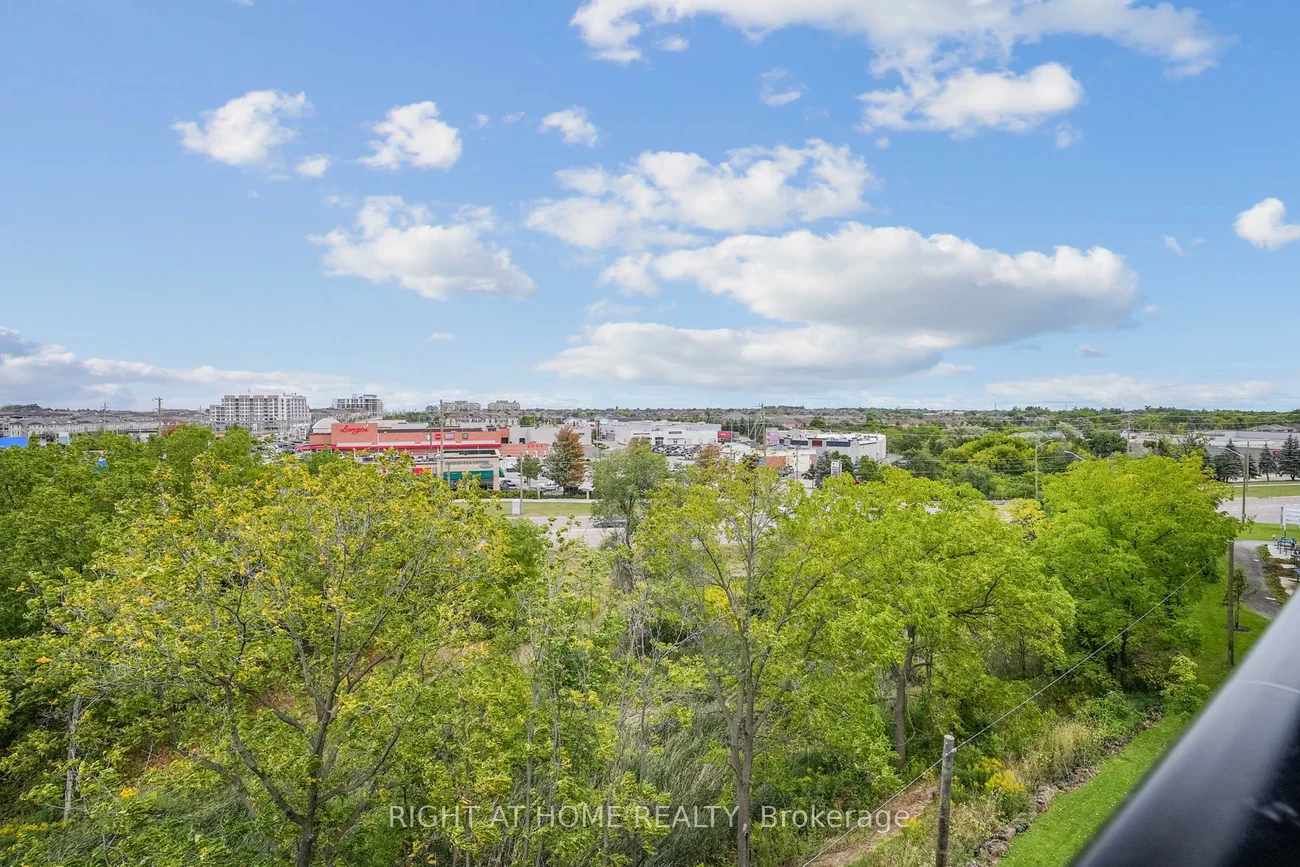 2485, Taunton, 1015 - RO River Oaks, Oakville