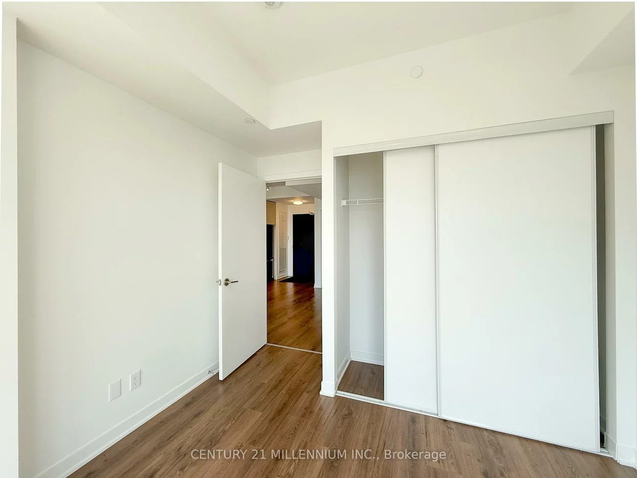 405, Dundas, 1008 - GO Glenorchy, Oakville