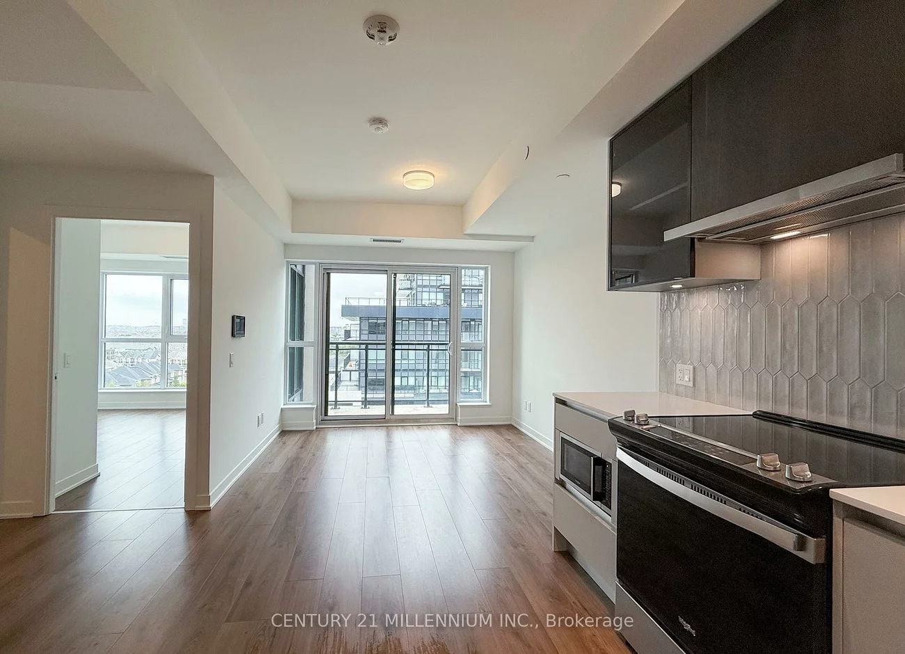 405, Dundas, 1008 - GO Glenorchy, Oakville