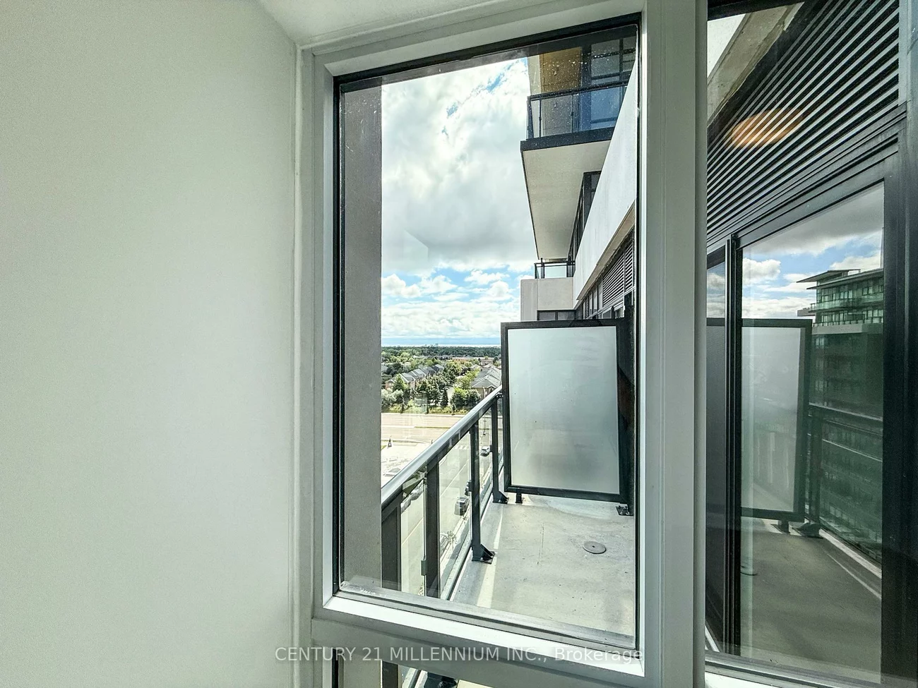 405, Dundas, 1008 - GO Glenorchy, Oakville