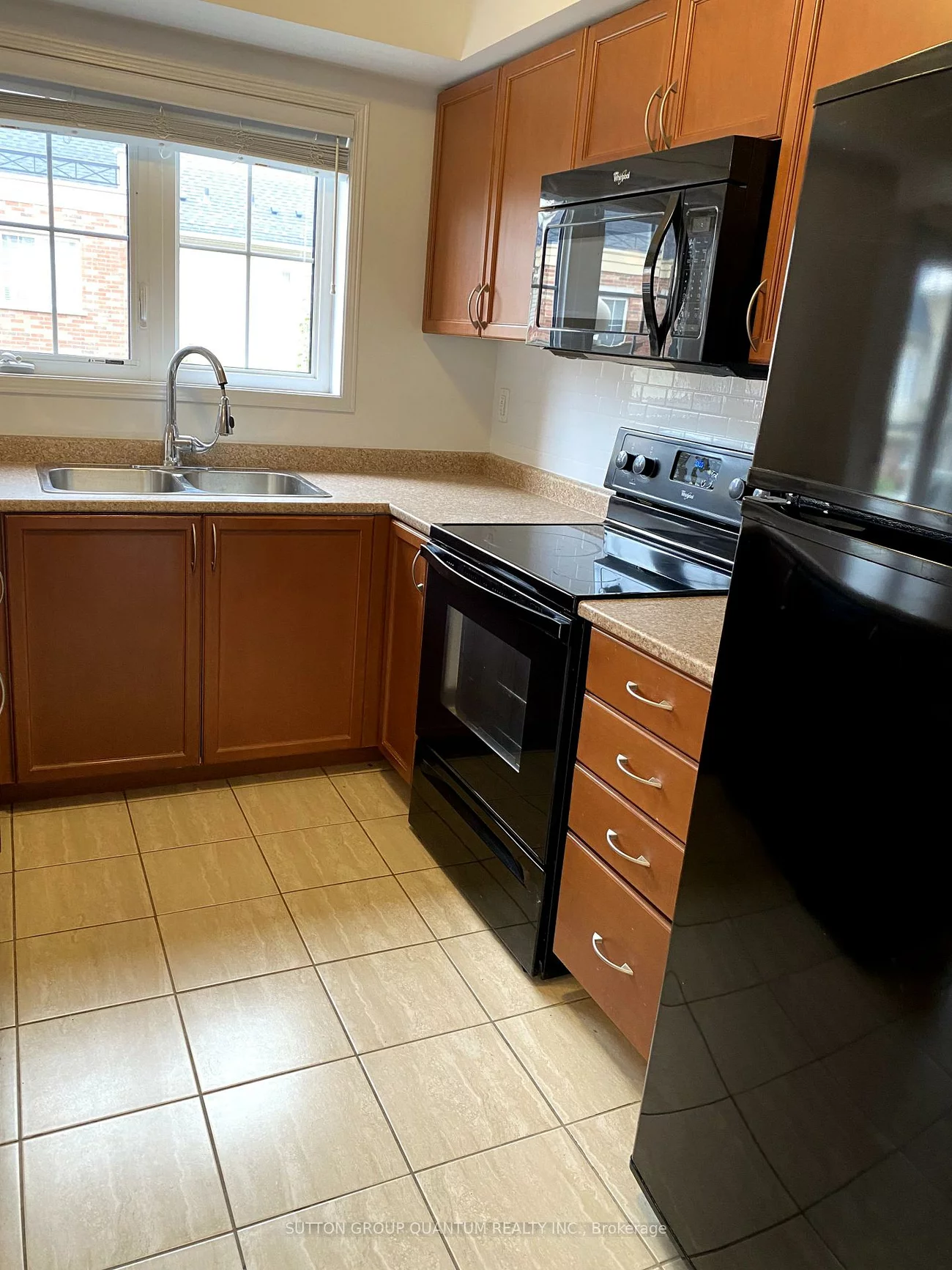 47, HAYS, 1015 - RO River Oaks, Oakville