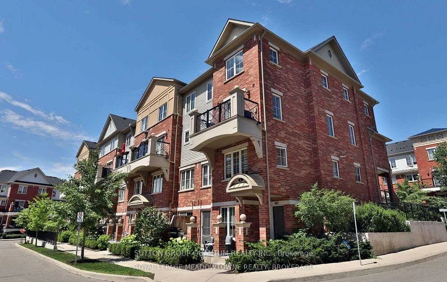47, HAYS, 1015 - RO River Oaks, Oakville