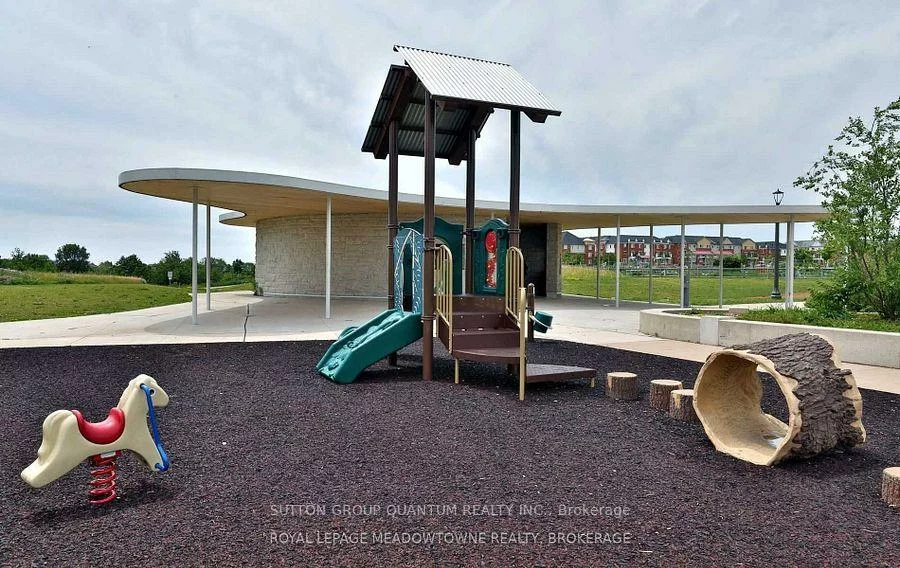 47, HAYS, 1015 - RO River Oaks, Oakville