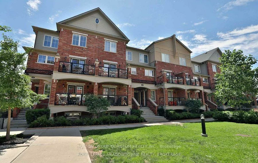 47, HAYS, 1015 - RO River Oaks, Oakville
