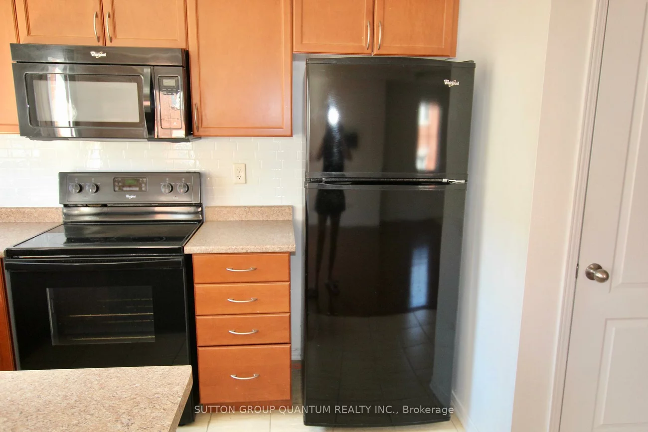 47, HAYS, 1015 - RO River Oaks, Oakville