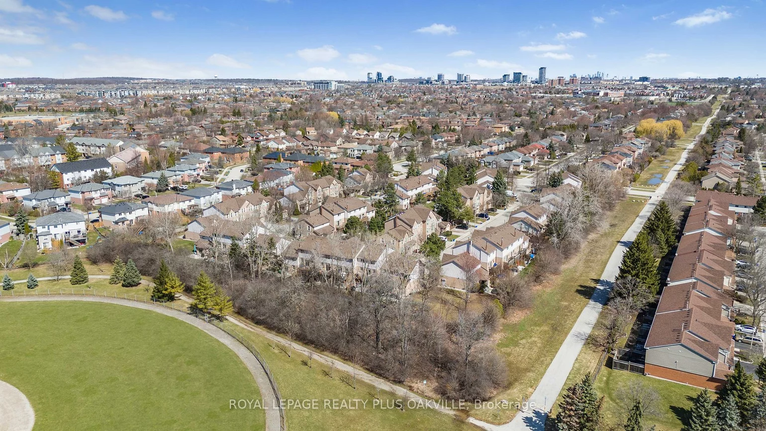 2272, Mowat, 1015 - RO River Oaks, Oakville