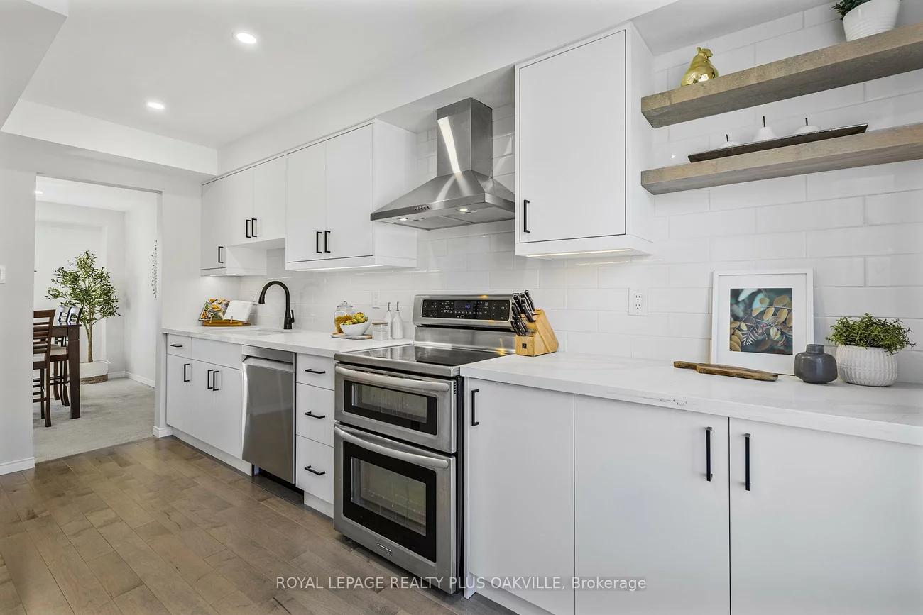 2272, Mowat, 1015 - RO River Oaks, Oakville