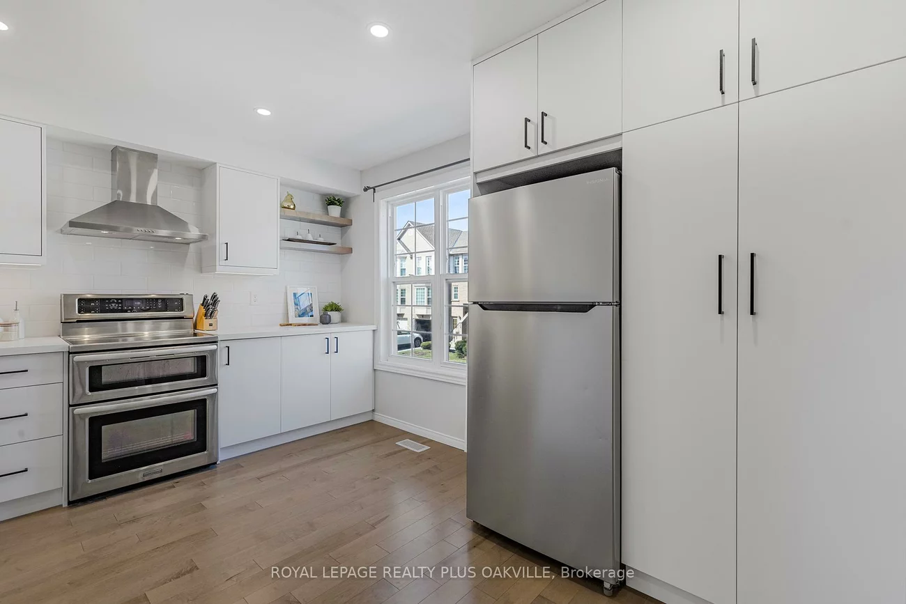 2272, Mowat, 1015 - RO River Oaks, Oakville