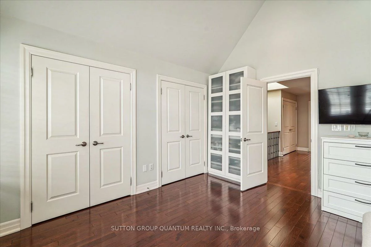 2378, Marine, 1001 - BR Bronte, Oakville