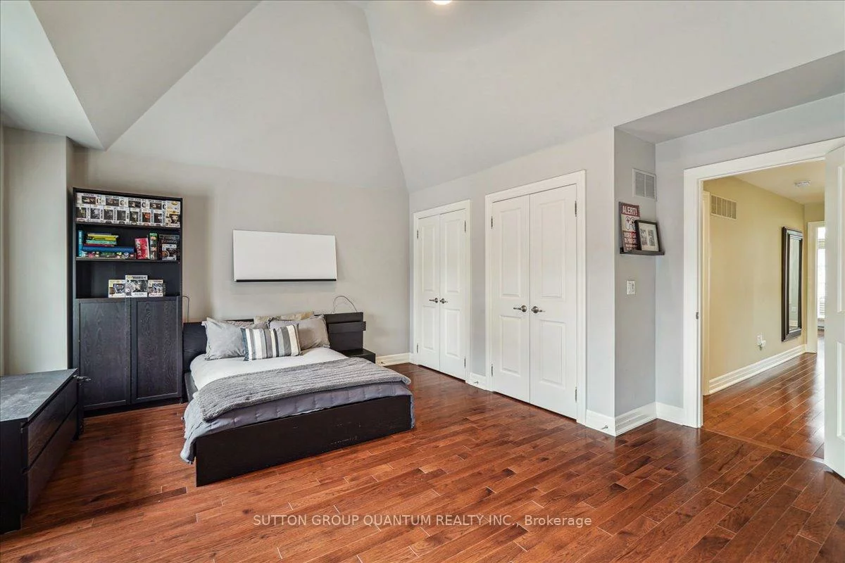 2378, Marine, 1001 - BR Bronte, Oakville