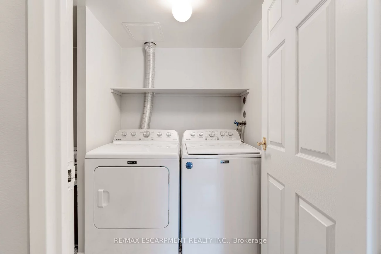 2175, Marine, 1001 - BR Bronte, Oakville