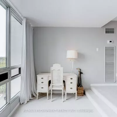 2175, Marine, 1001 - BR Bronte, Oakville