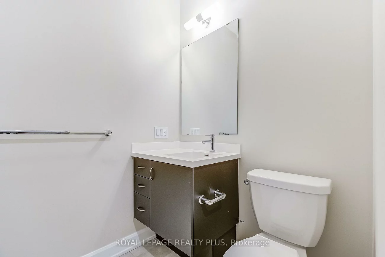 3220, William Coltson, 1010 - JM Joshua Meadows, Oakville