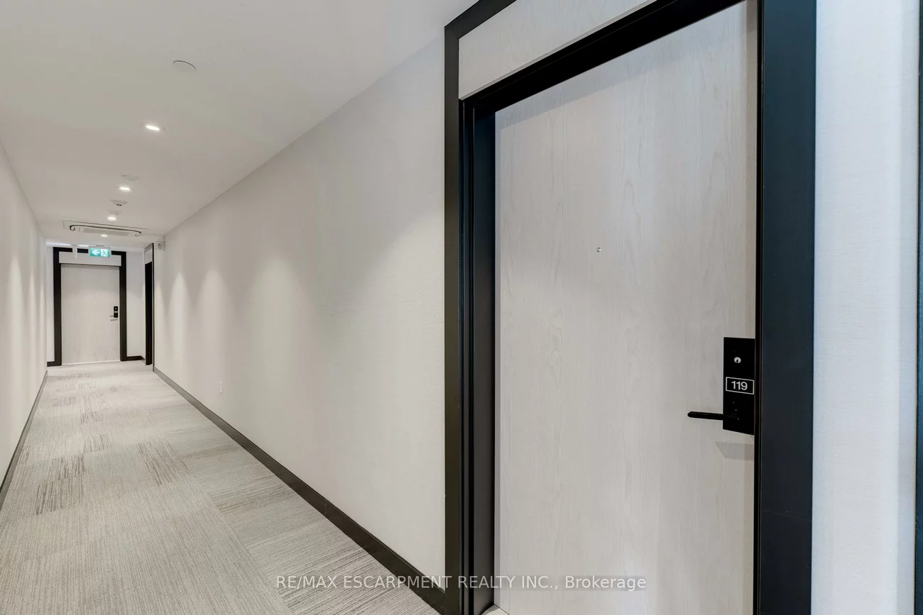 168, Sabina, 1008 - GO Glenorchy, Oakville