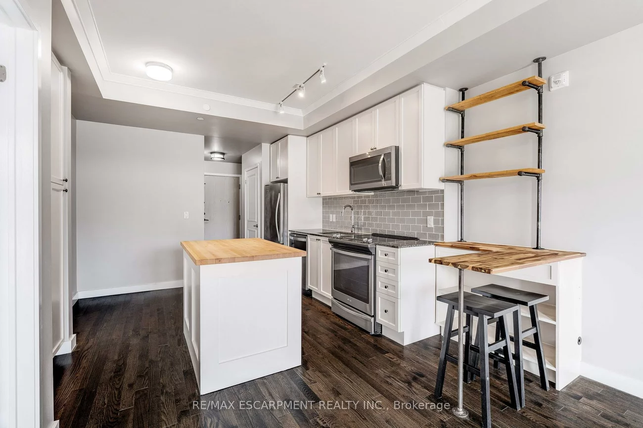 168, Sabina, 1008 - GO Glenorchy, Oakville