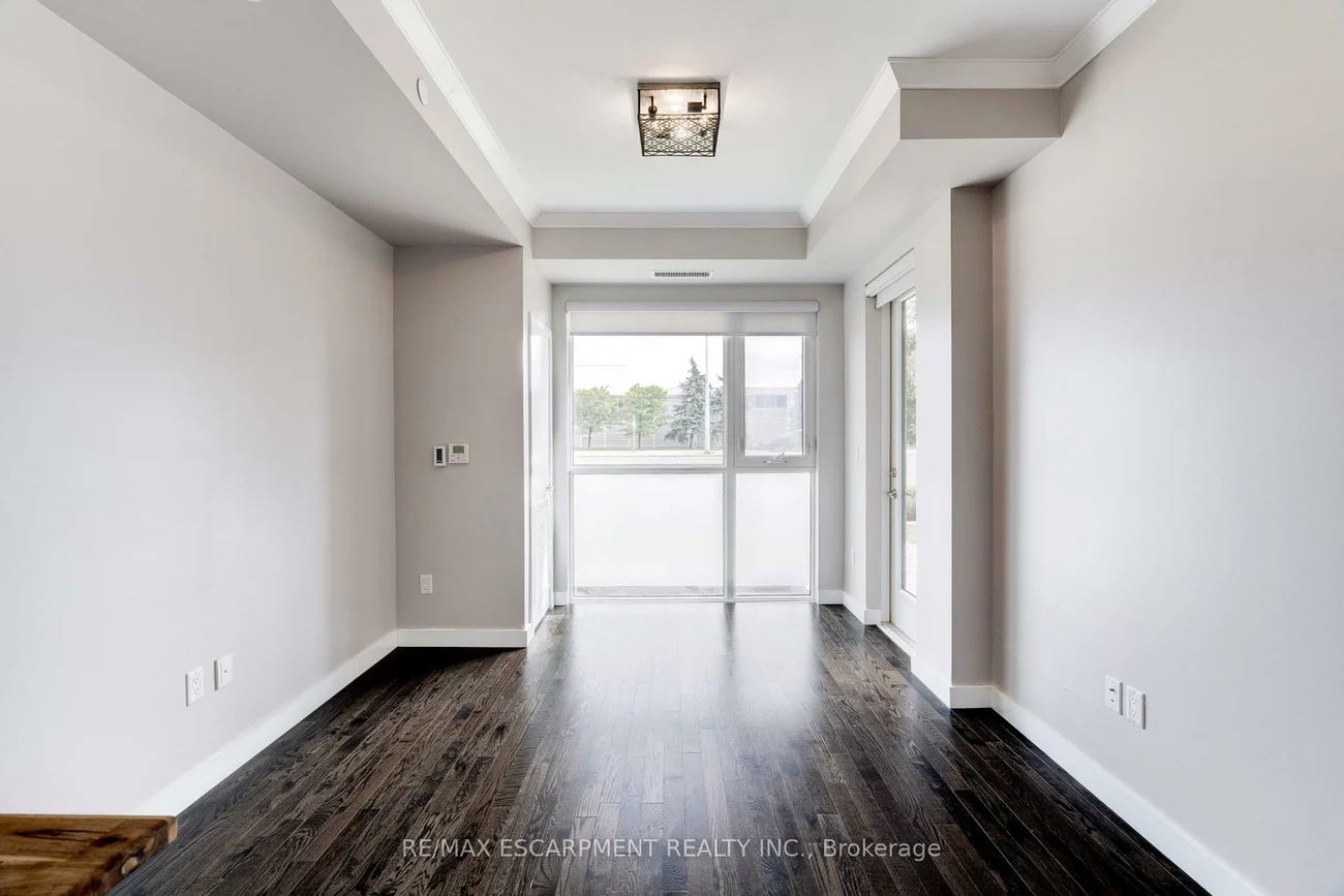 168, Sabina, 1008 - GO Glenorchy, Oakville