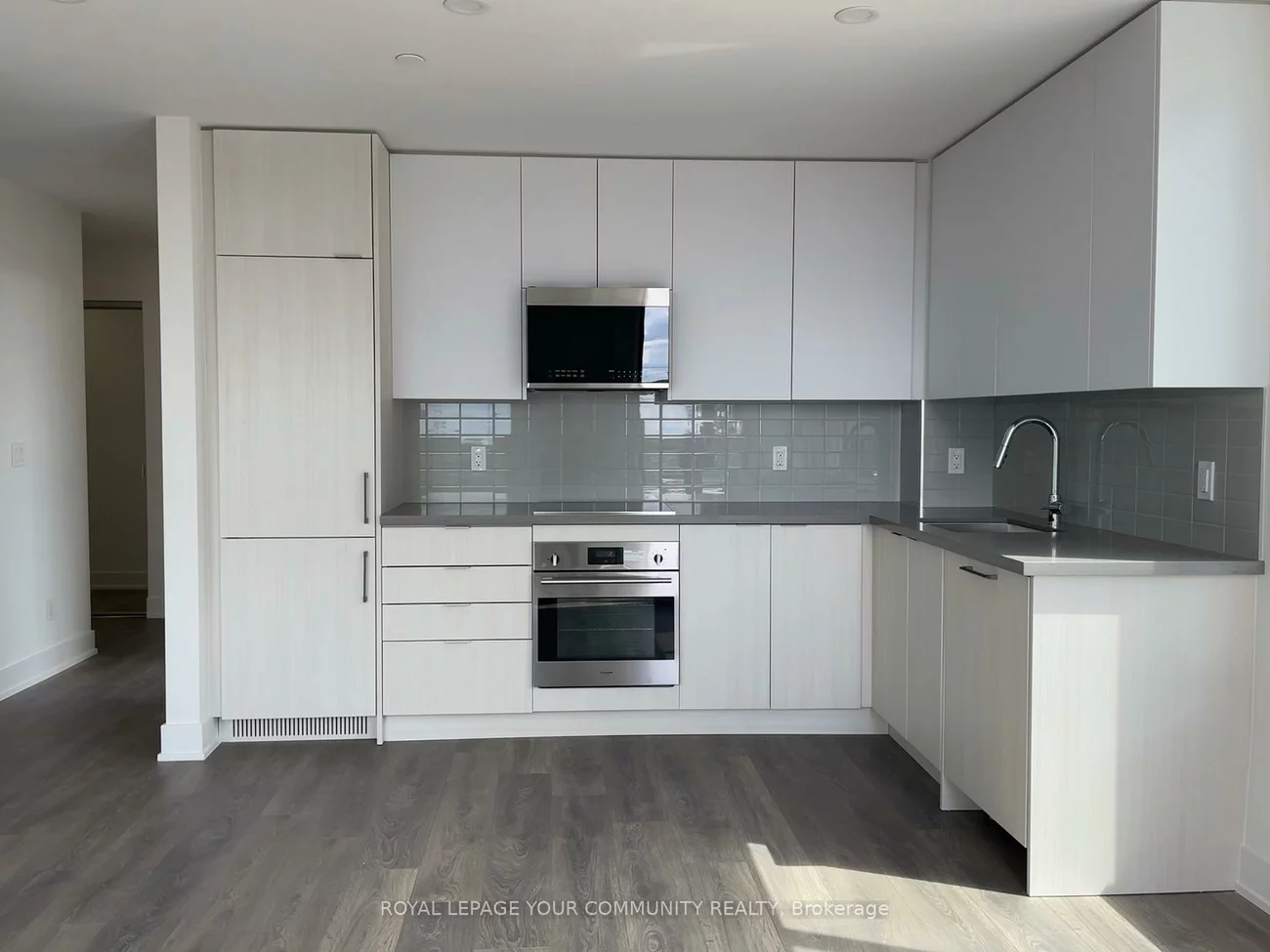 297, Oak Walk, 1015 - RO River Oaks, Oakville