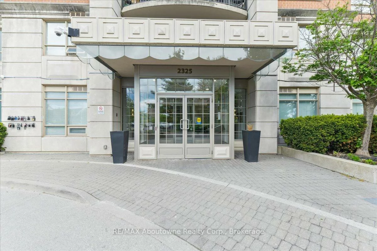 2325, Central Park, 1015 - RO River Oaks, Oakville