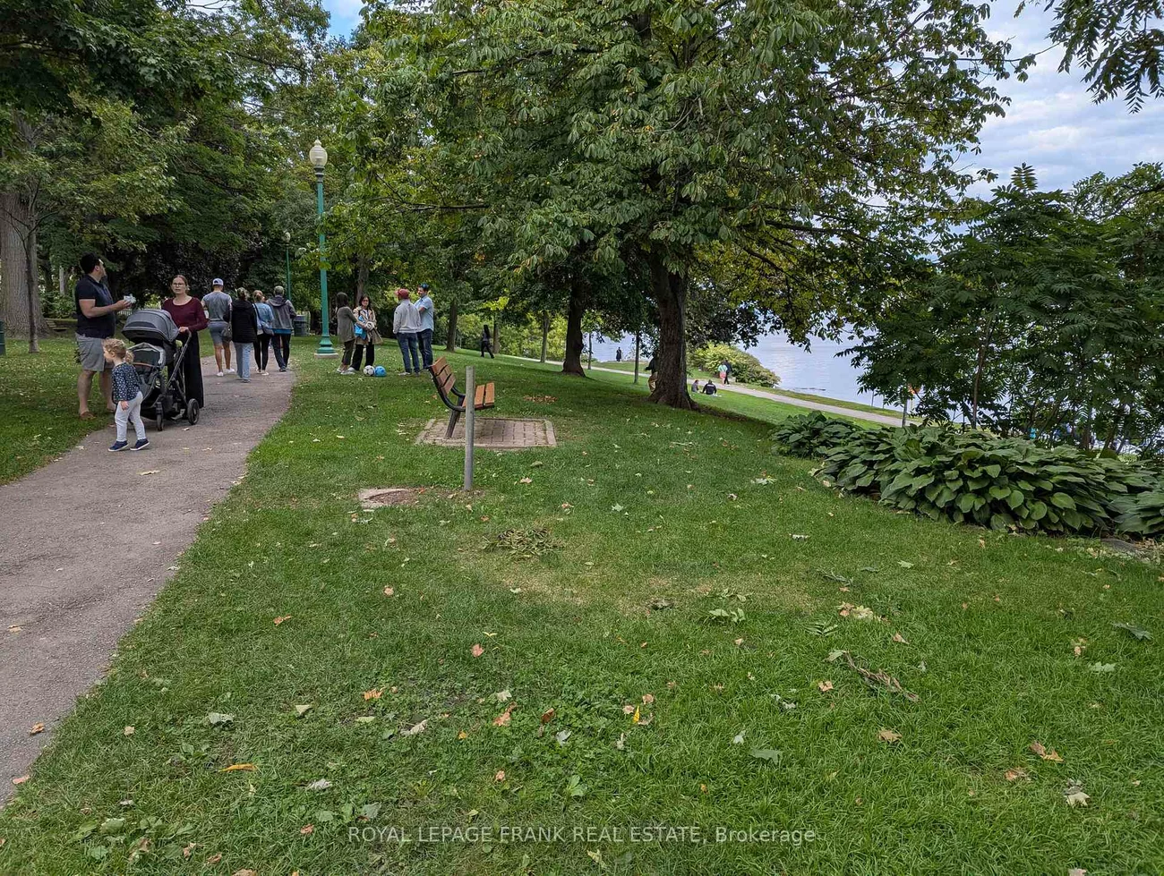 20, SPEERS, 1002 - CO Central, Oakville