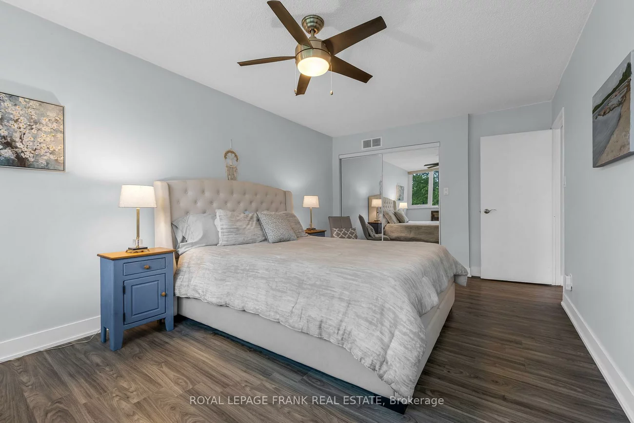 20, SPEERS, 1002 - CO Central, Oakville