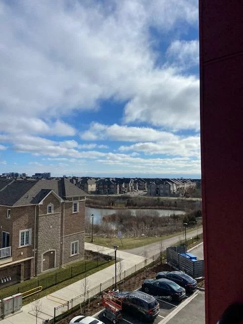 3285, Carding Mill, 1008 - GO Glenorchy, Oakville