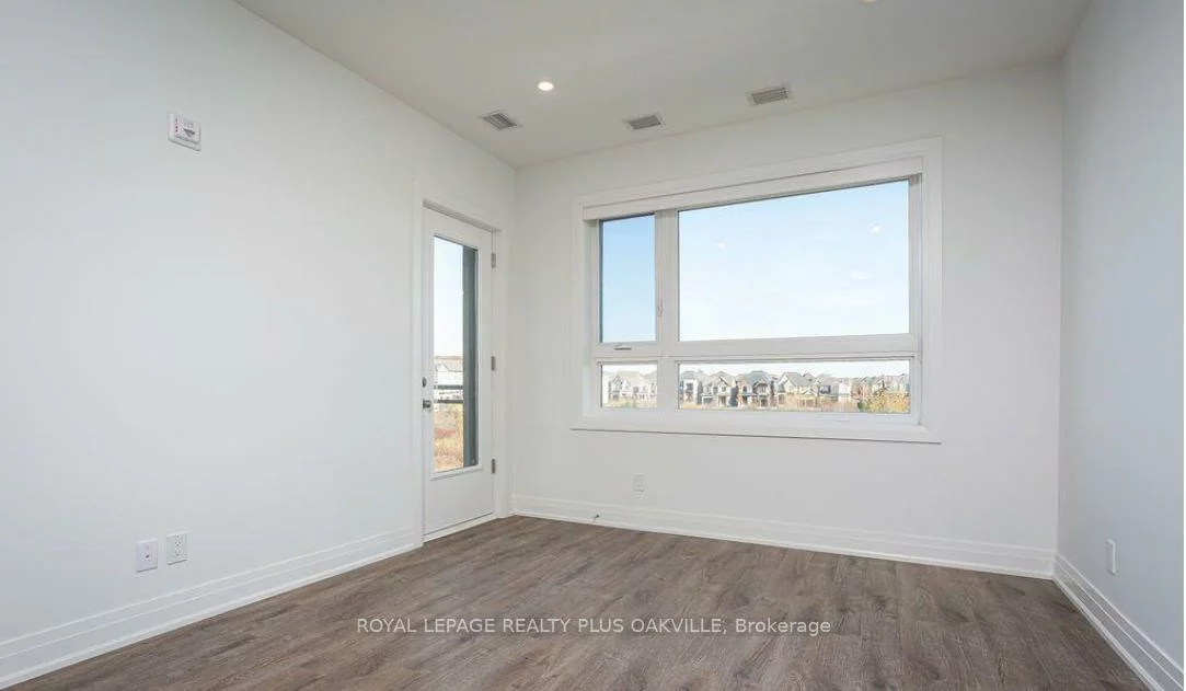 3285, Carding Mill, 1008 - GO Glenorchy, Oakville