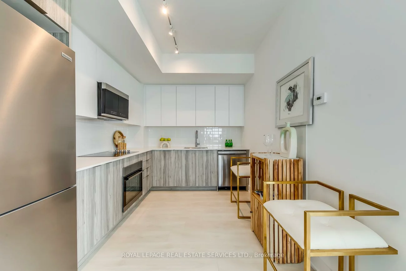 2489, Taunton, 1015 - RO River Oaks, Oakville