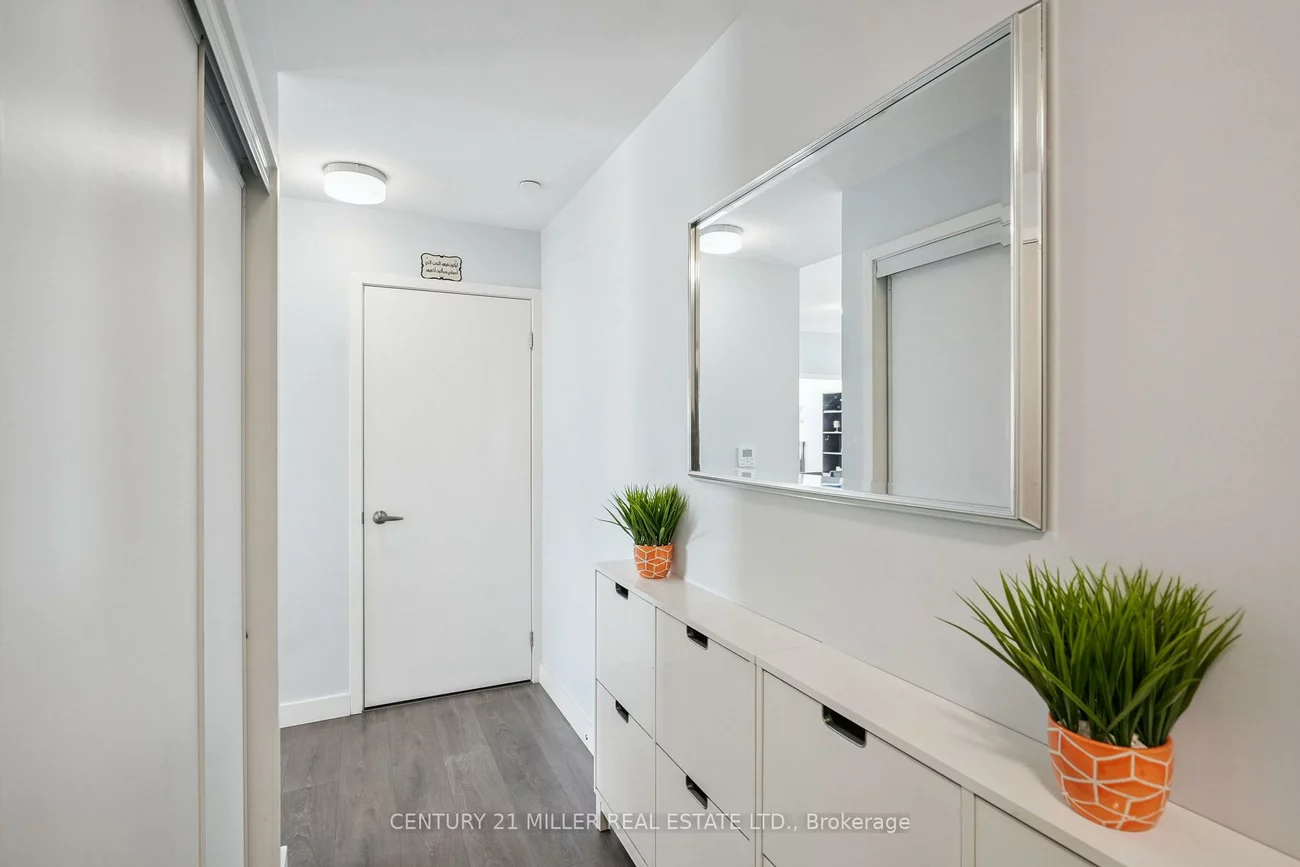 168, Sabina, 1008 - GO Glenorchy, Oakville