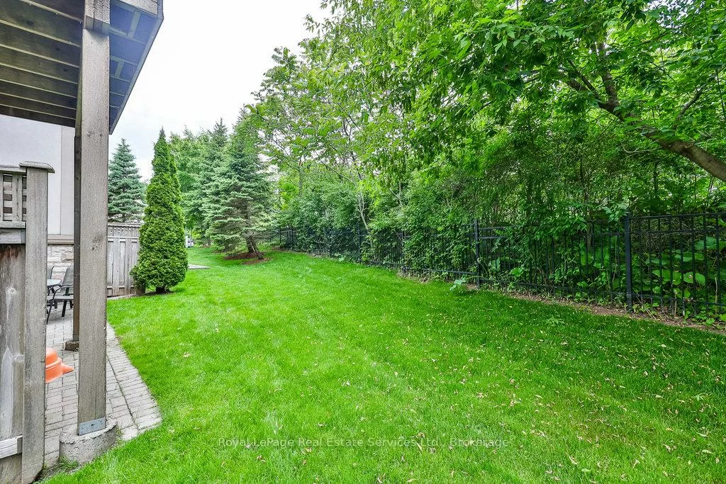 2400, Neyagawa, 1015 - RO River Oaks, Oakville