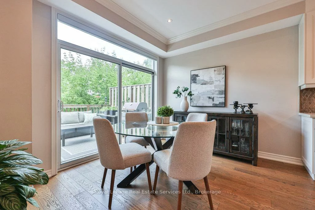 2400, Neyagawa, 1015 - RO River Oaks, Oakville