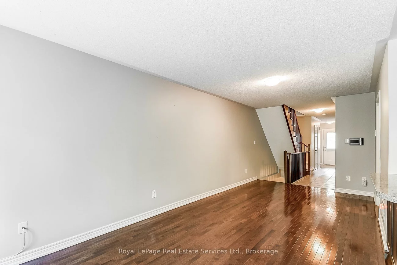 233, Duskywing, 1001 - BR Bronte, Oakville