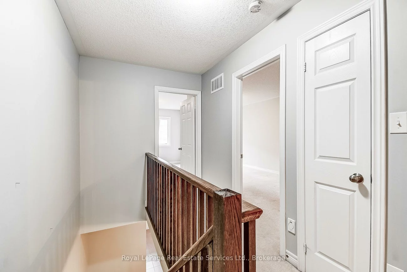 233, Duskywing, 1001 - BR Bronte, Oakville