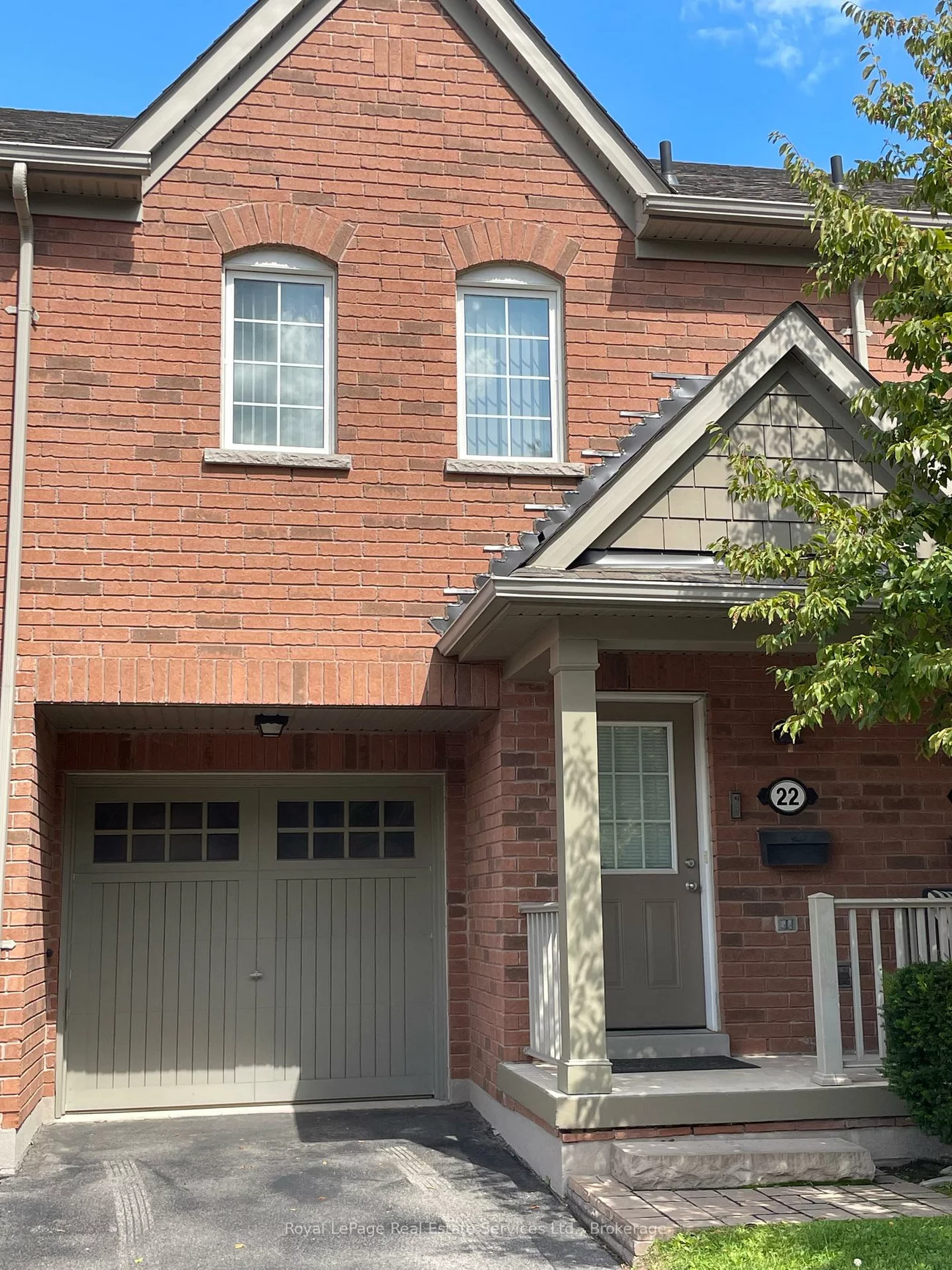 233, Duskywing, 1001 - BR Bronte, Oakville