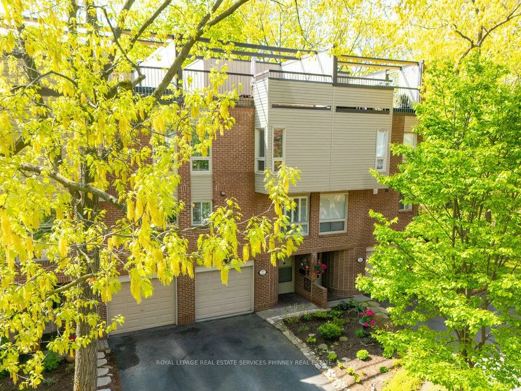 1250, Marlborough, 1003 - CP College Park, Oakville
