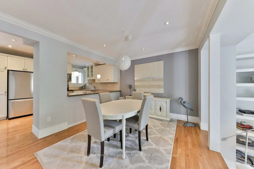 1250, Marlborough, 1003 - CP College Park, Oakville