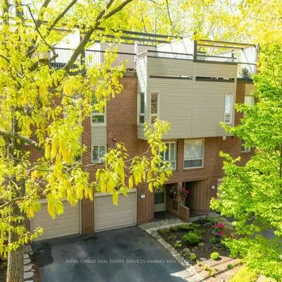 1250, Marlborough, 1003 - CP College Park, Oakville