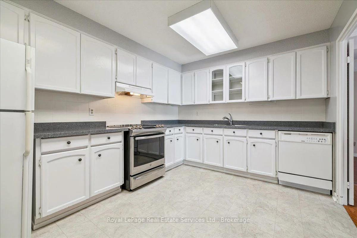 2185, Marine, 1001 - BR Bronte, Oakville
