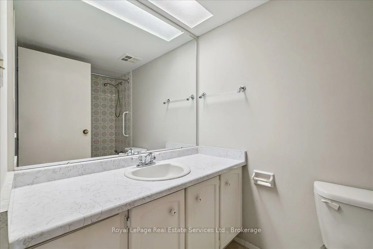 2185, Marine, 1001 - BR Bronte, Oakville