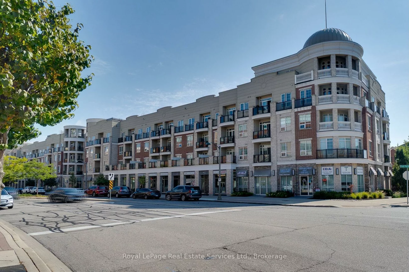 216, Oak Park, 1015 - RO River Oaks, Oakville