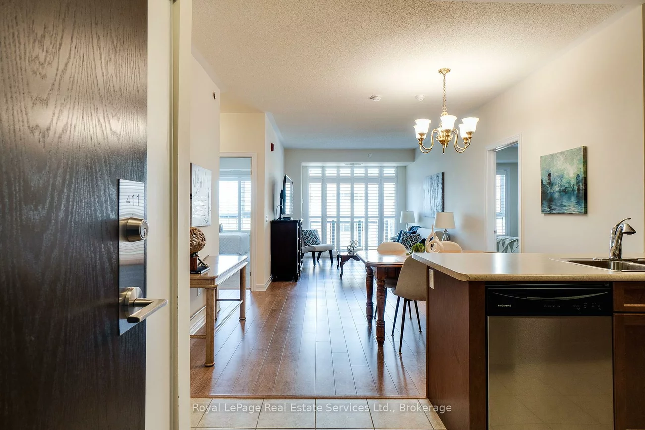 216, Oak Park, 1015 - RO River Oaks, Oakville