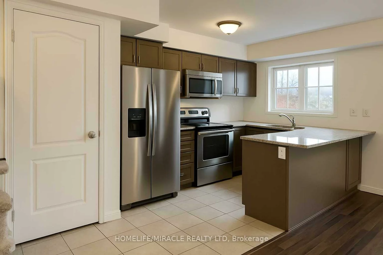2508, POST, 1015 - RO River Oaks, Oakville